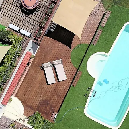 Sole Marche Piscina Jacuzzi Scivolo Wifi Parcheggio Casa rural Castelplanio