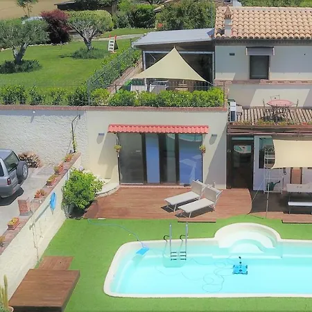 Sole Marche Piscina Jacuzzi Scivolo Wifi Parcheggio Casa rural