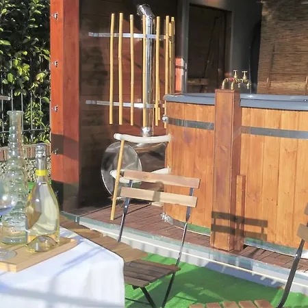 Sole Marche Piscina Jacuzzi Scivolo Wifi Parcheggio * Castelplanio