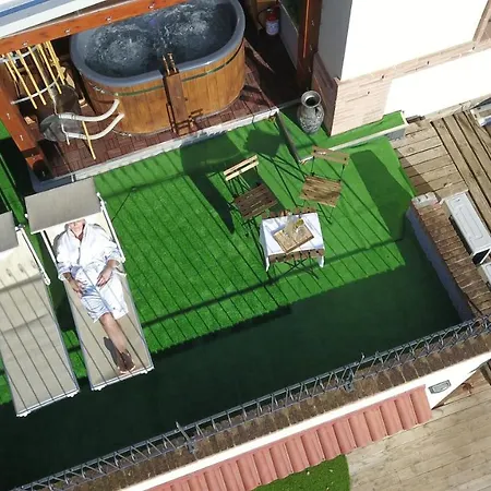 Sole Marche Piscina Jacuzzi Scivolo Wifi Parcheggio * Castelplanio
